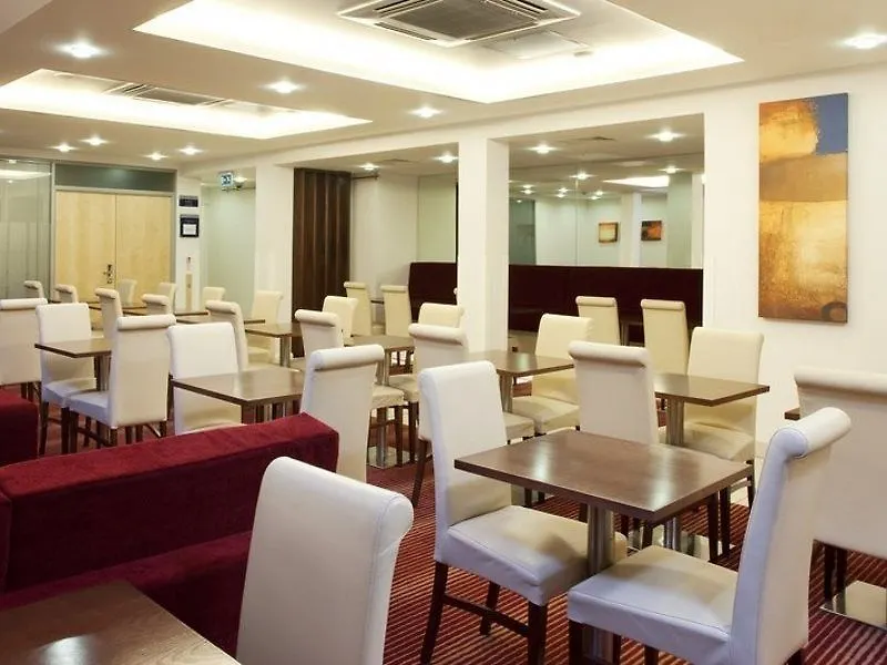 *** Hotell Holiday Inn Express Edinburgh - Royal Mile By Ihg Storbritannien