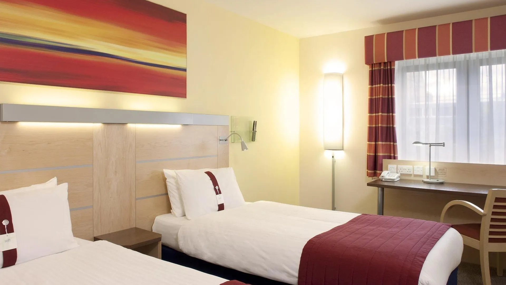 Hotell Holiday Inn Express Edinburgh - Royal Mile By Ihg