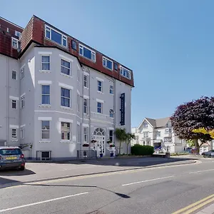 bourne-hall-hotel.bournemouth-hotels.org/