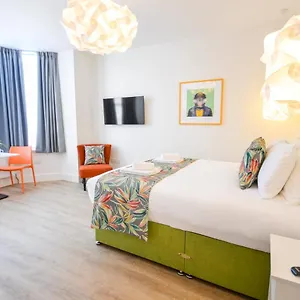 The Birchover Residences Trent Bridge 公寓式酒店 西布里奇福德