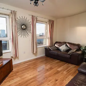 https://apt-central-duplex-in-city-centre.belfasthotelsireland.com