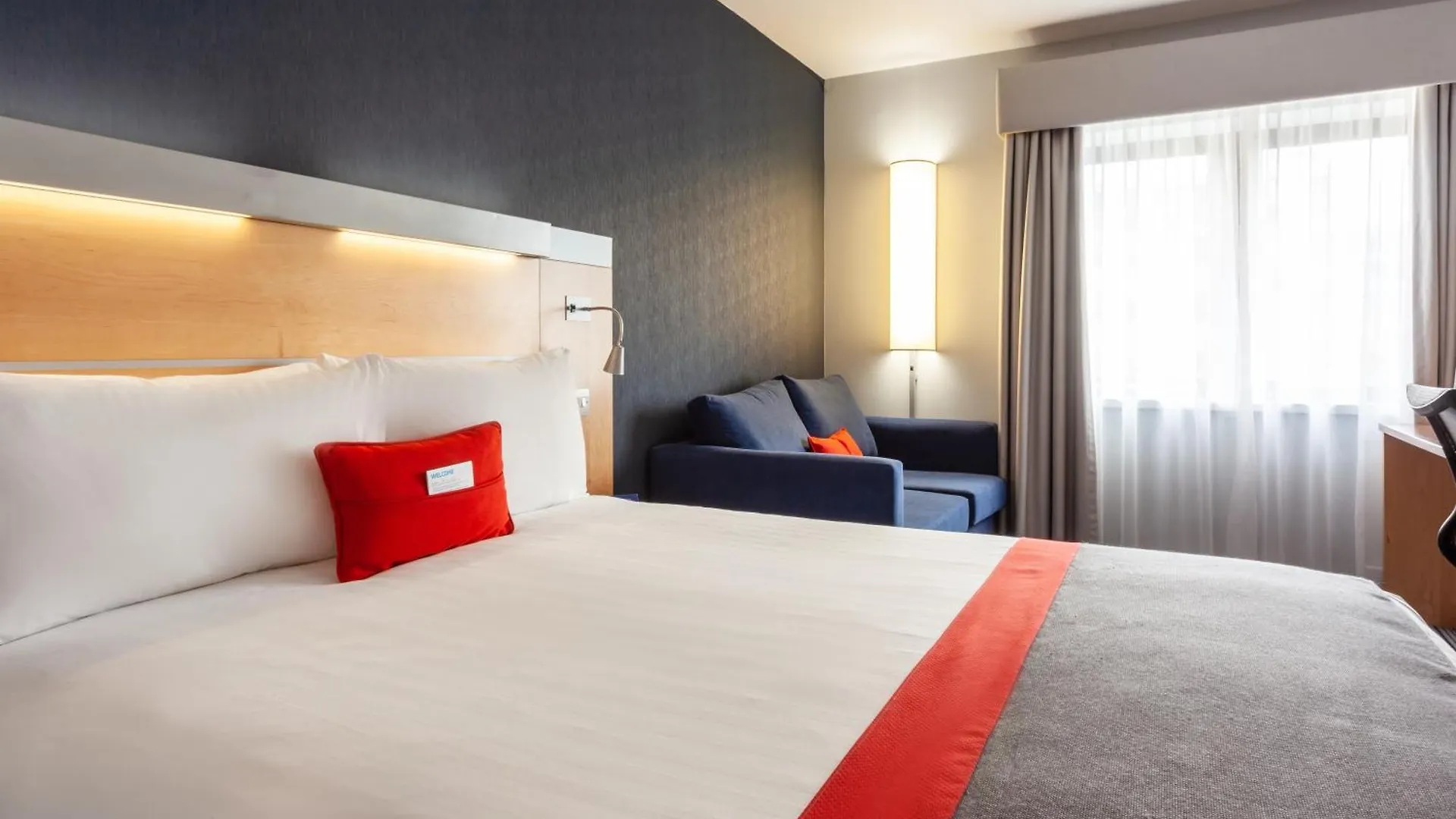 Holiday Inn Express Edinburgh - Royal Mile By Ihg Великобритания