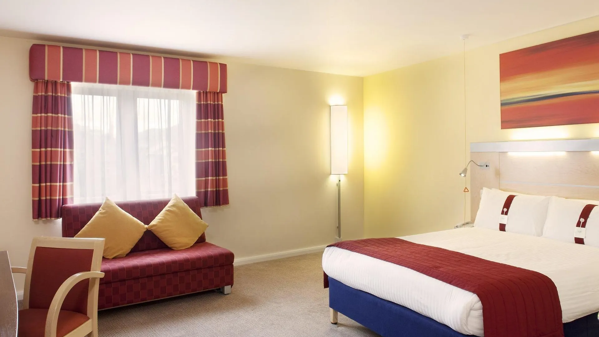 Holiday Inn Express Edinburgh - Royal Mile By Ihg Hotel
