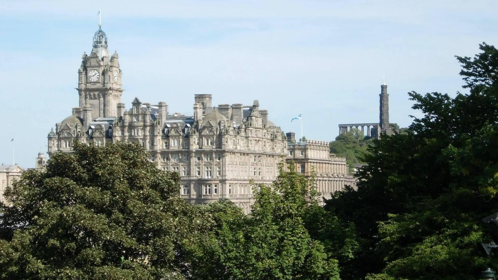 Holiday Inn Express Edinburgh - Royal Mile By Ihg