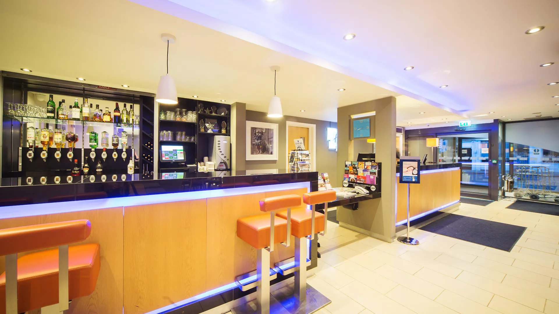 Holiday Inn Express Edinburgh - Royal Mile By Ihg 3*,  Verenigd Koninkrijk