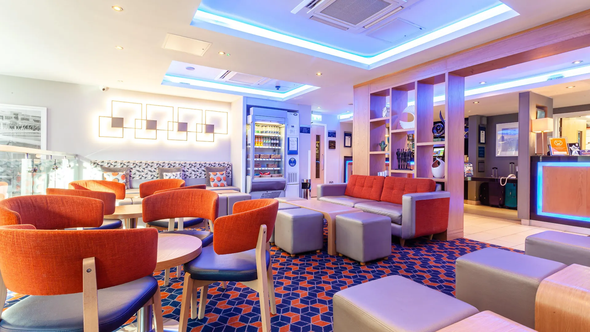 Holiday Inn Express Edinburgh - Royal Mile By Ihg Hotel