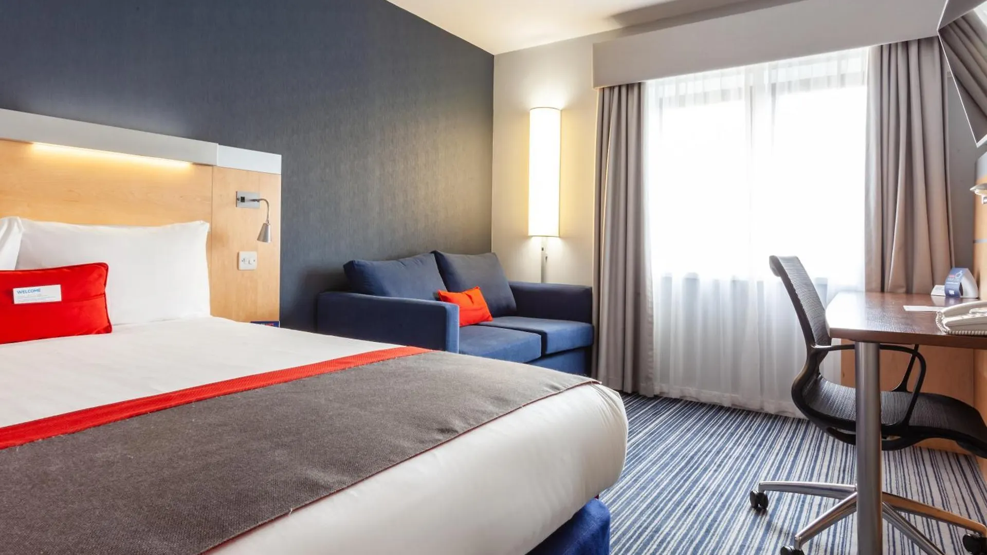 Hotel Holiday Inn Express Edinburgh - Royal Mile By Ihg