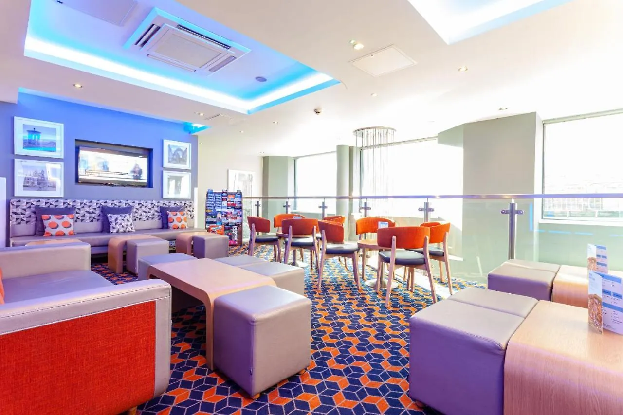 *** Hotel Holiday Inn Express Edinburgh - Royal Mile By Ihg Verenigd Koninkrijk